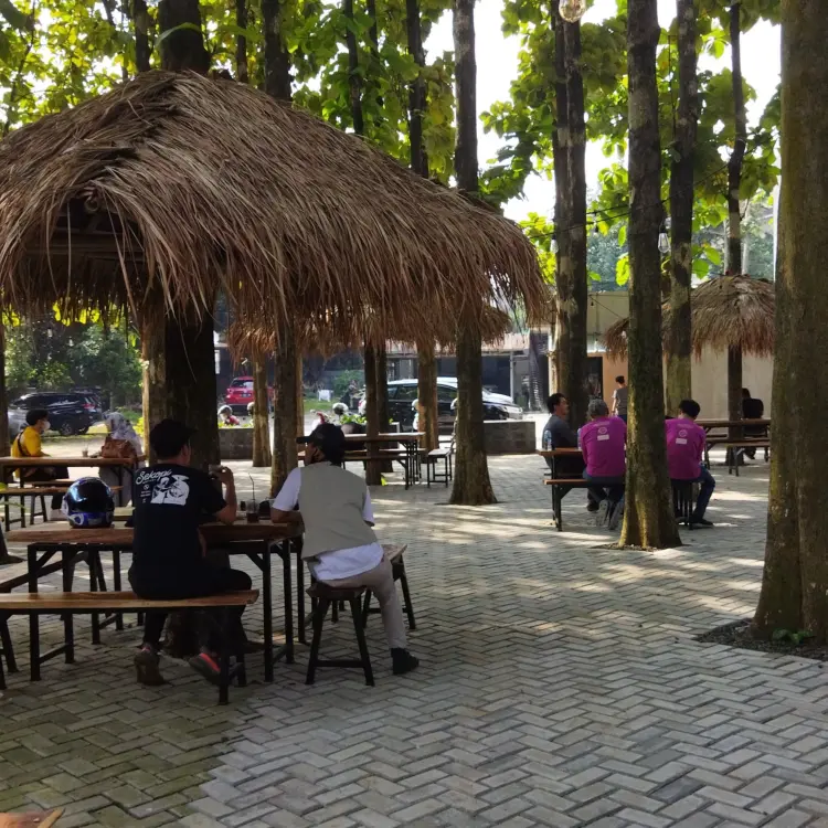 De'Jati Coffee Garden 1