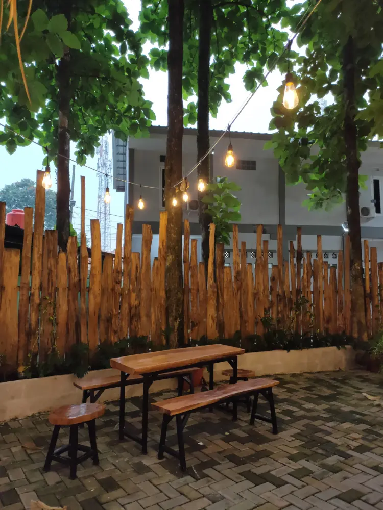 De'Jati Coffee Garden 7