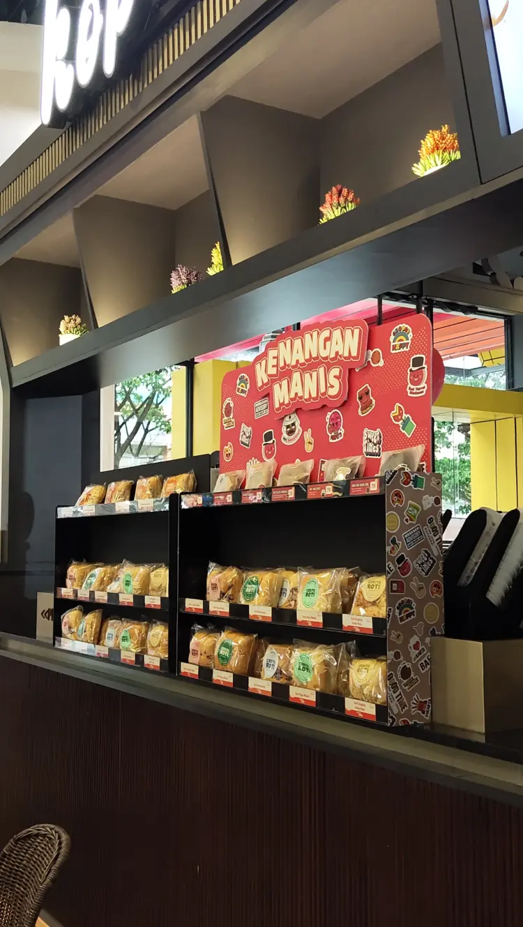 Kopi Kenangan - Ubertos 8