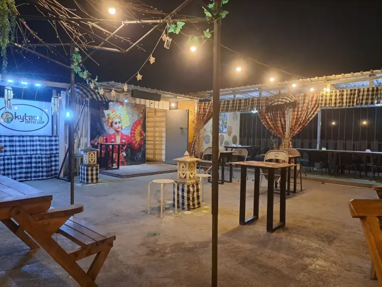 Kytaca Cafe 1