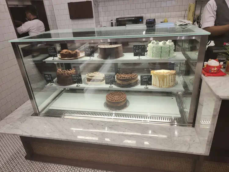 Toby's Estate Palembang Indah Mall 9