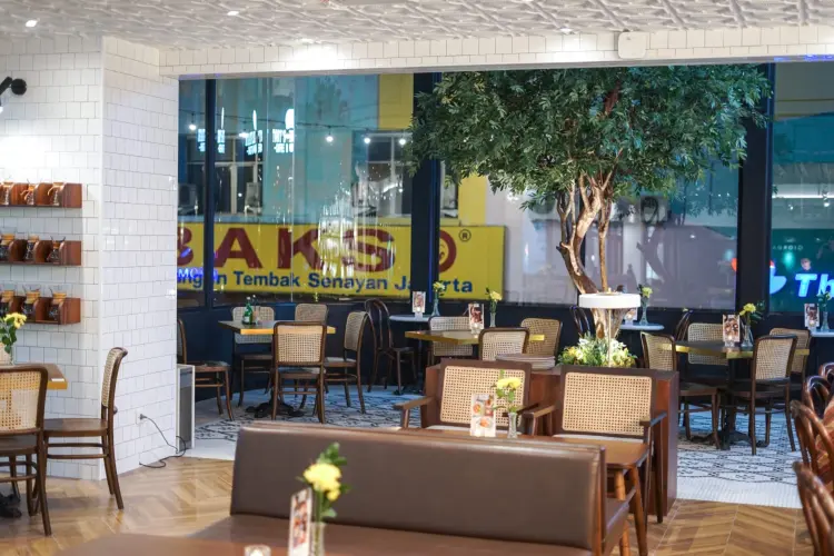 Toby's Estate Palembang Indah Mall 10