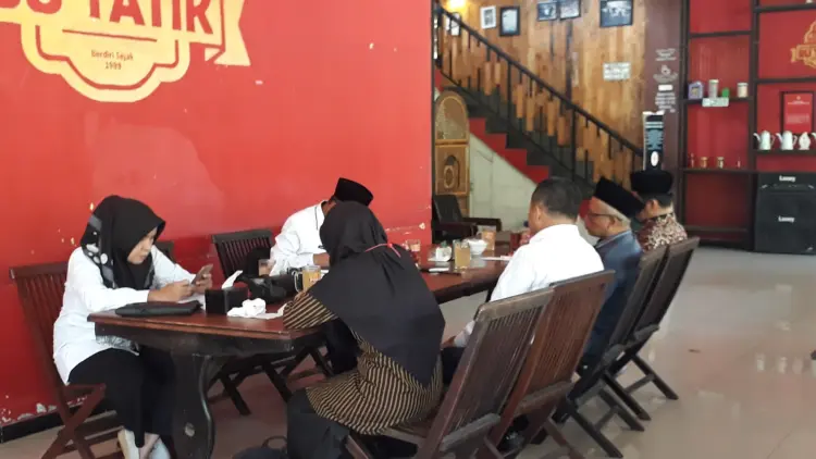 Ayam Goreng Bu Tatik 2