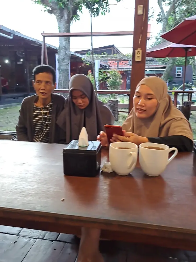 Ayam Goreng Bu Tatik 7