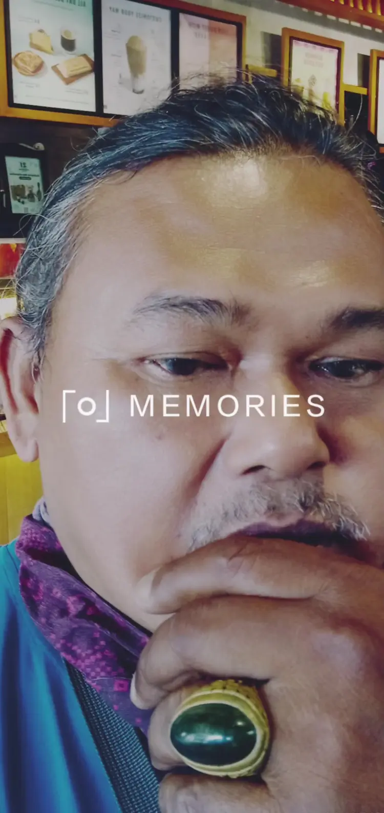 Starbucks Cik Ditiro 2