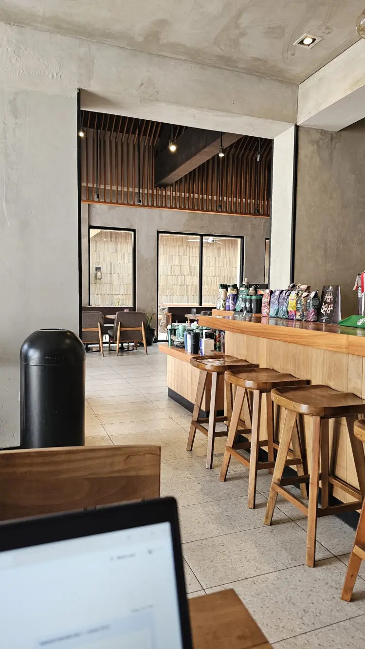 Starbucks Cik Ditiro 8