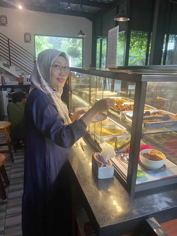 Dels House Cafe & Eatery - Kopi Dari Hati 8