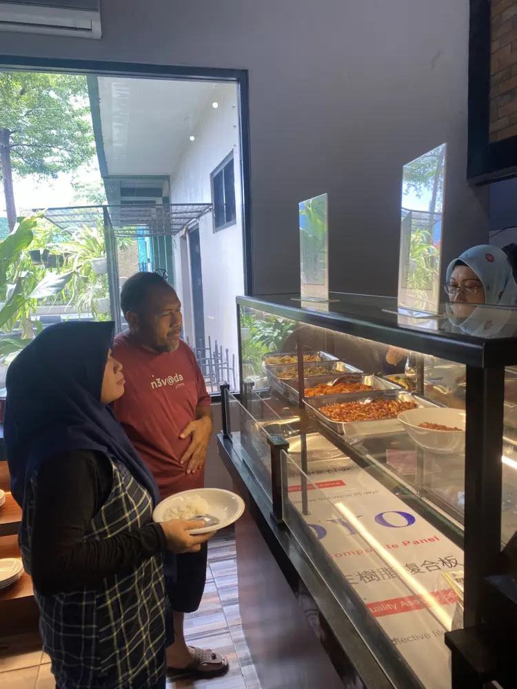 Dels House Cafe & Eatery - Kopi Dari Hati 6