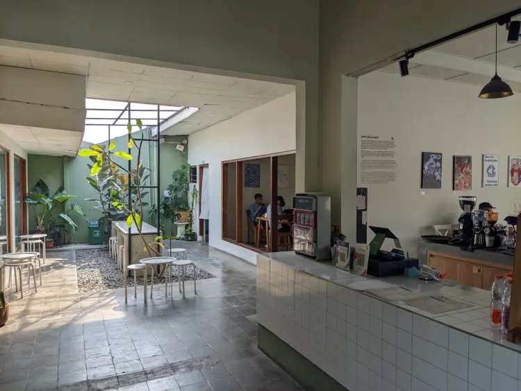 Maja Kitchen & Coffee 1