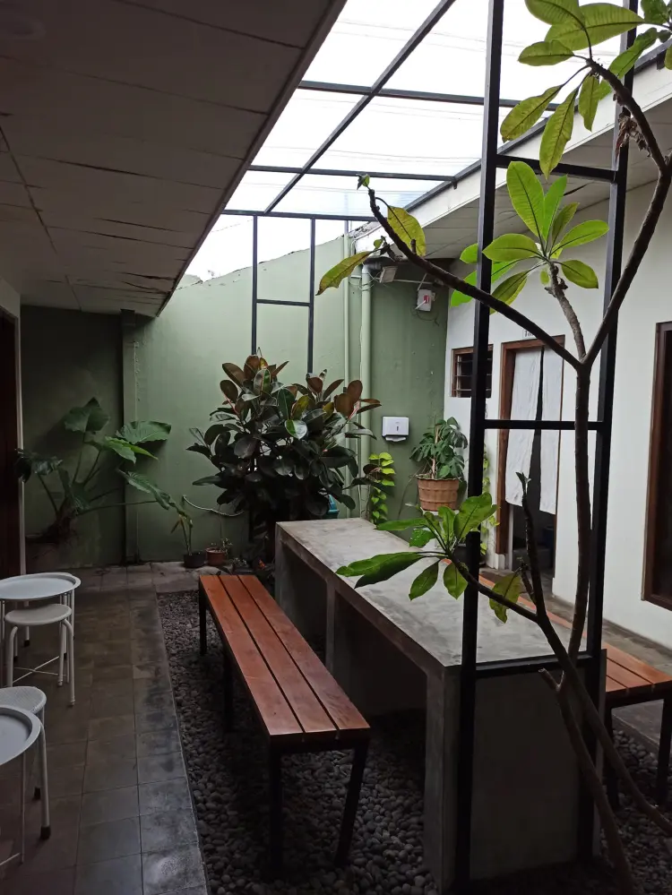 Maja Kitchen & Coffee 8