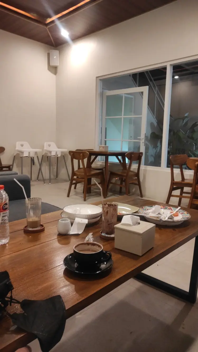 Niscala Coffee and Space 2