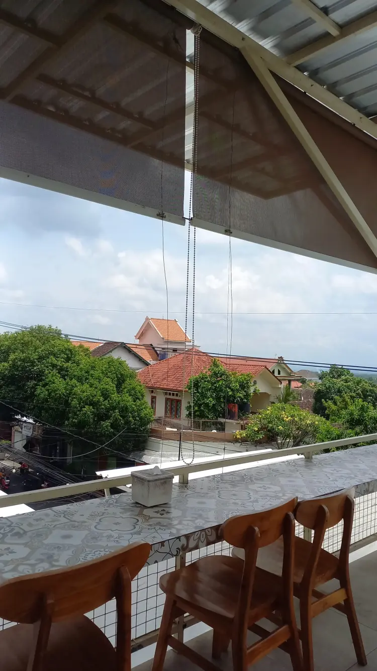 Niscala Coffee and Space 4