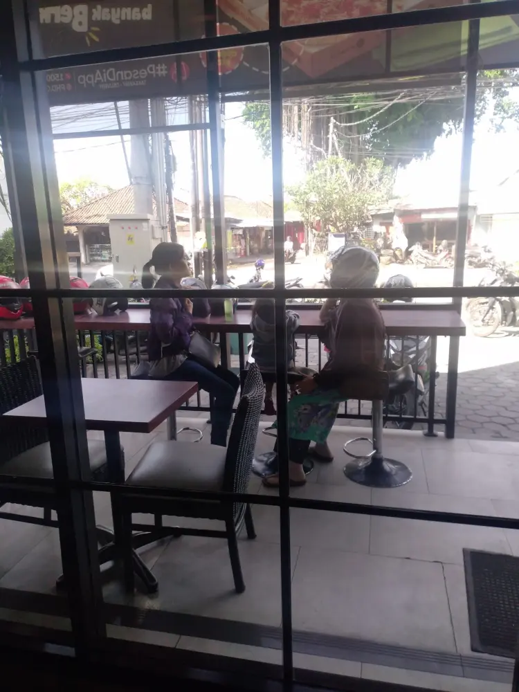 Pizza Hut Delivery - PHD Indonesia 4