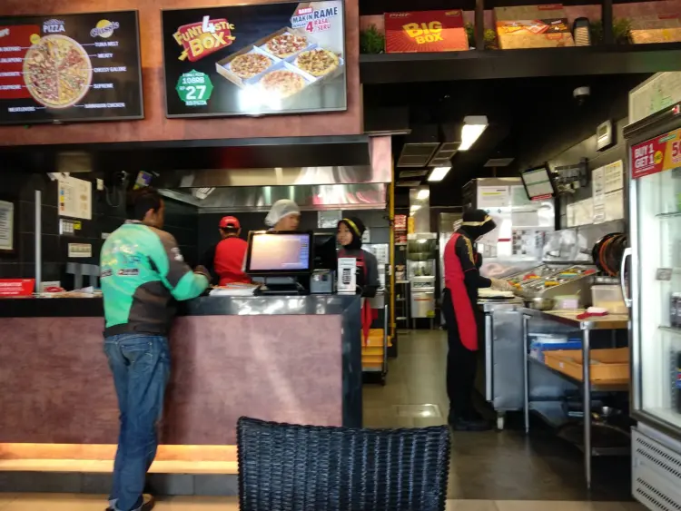 Pizza Hut Delivery - PHD Indonesia 6