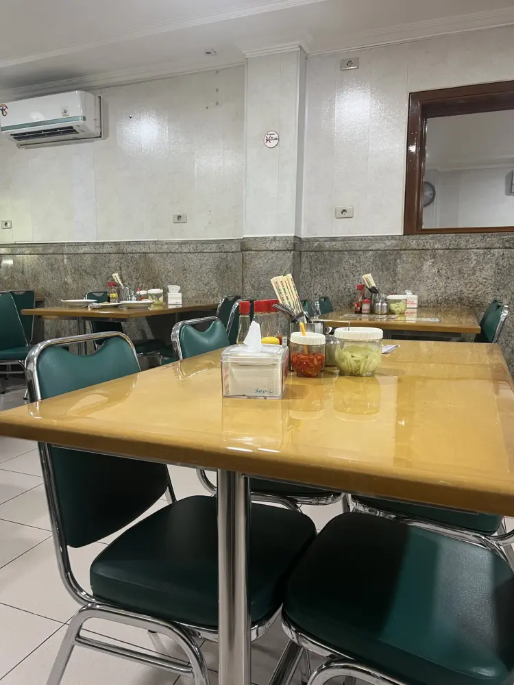 Apeng Kwetiau Medan - Kedung Doro 4