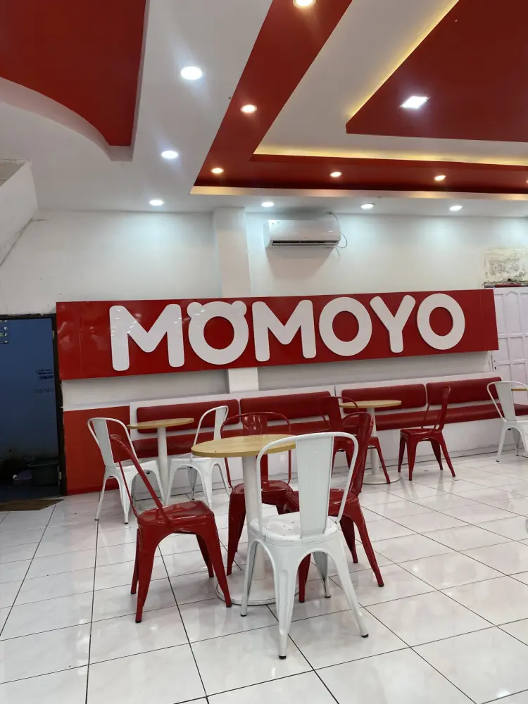MOMOYO MAROS 9