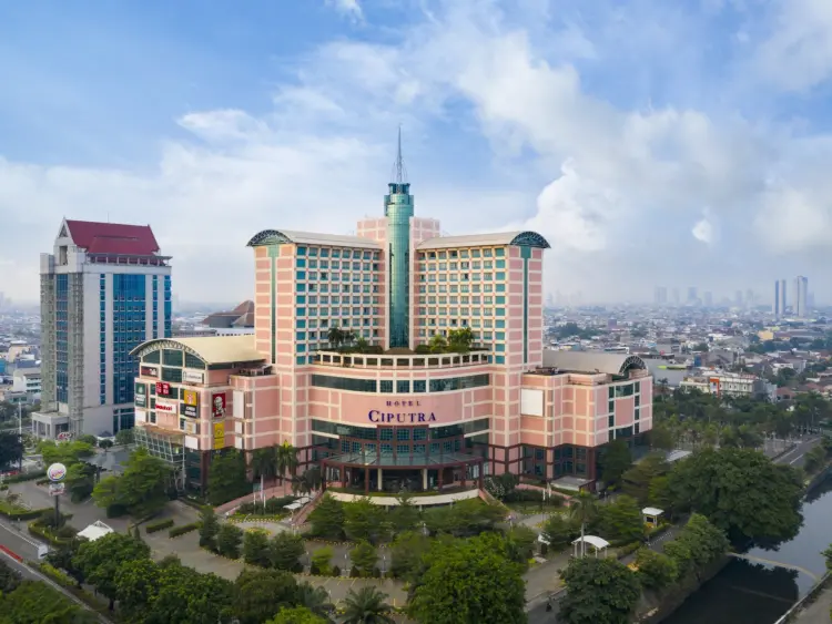 Hotel Ciputra Jakarta managed by Swiss-Belhotel International 1