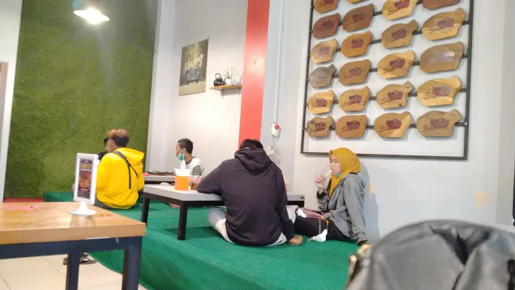 Solo Steak Mojosongo " 1 " 9