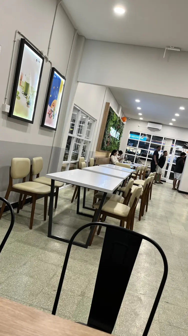 TOMORO COFFEE METRO 6