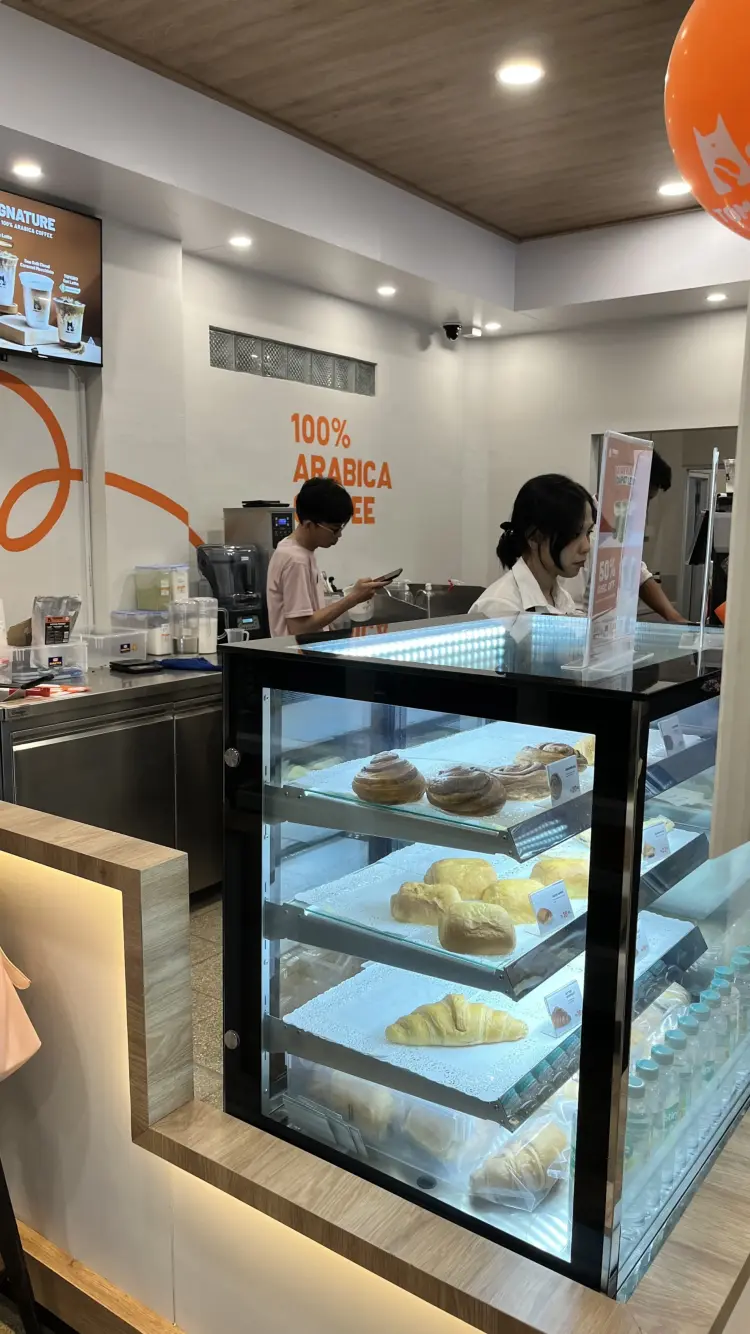 TOMORO COFFEE METRO 3