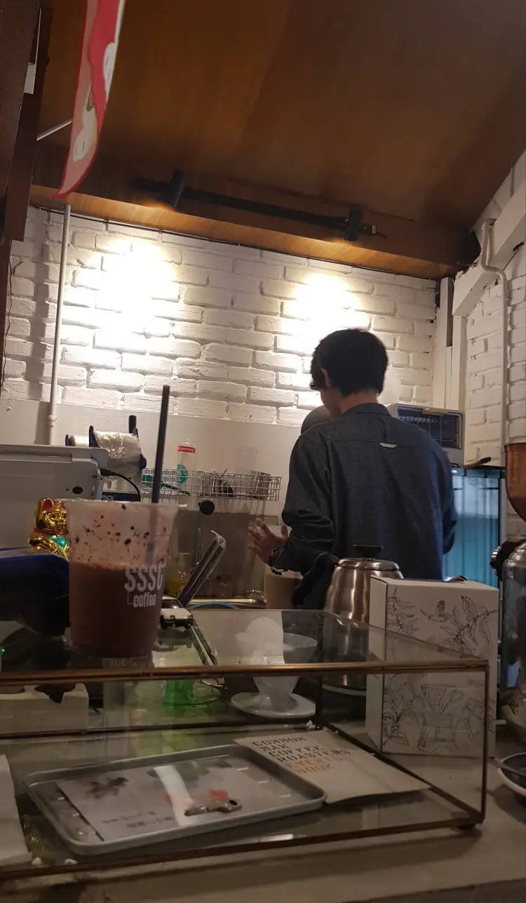 Ssst Coffee, Buah Batu 4