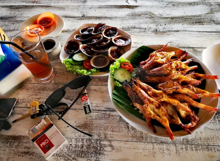 Menyame Kelan Beach 9