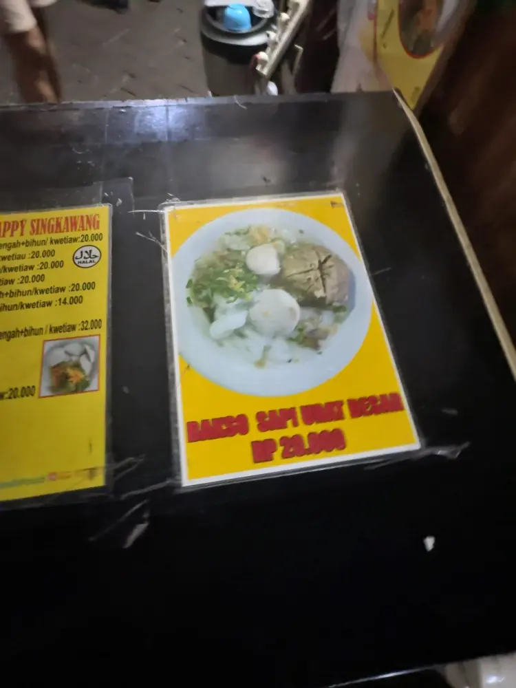 Bakso Sapi Happy Singkawang - Cabang Bawah Kolong Layang KRL 4