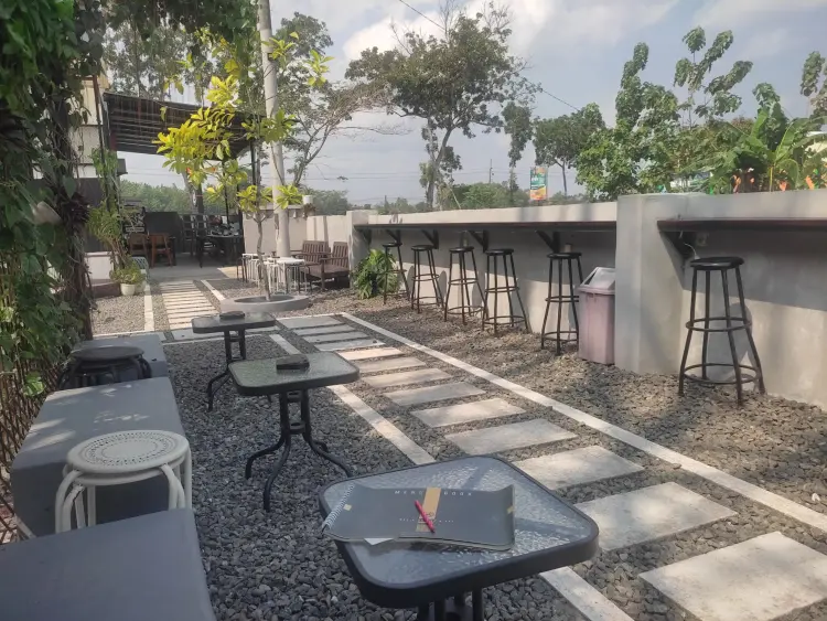 Madjo Coffee & Eat 2