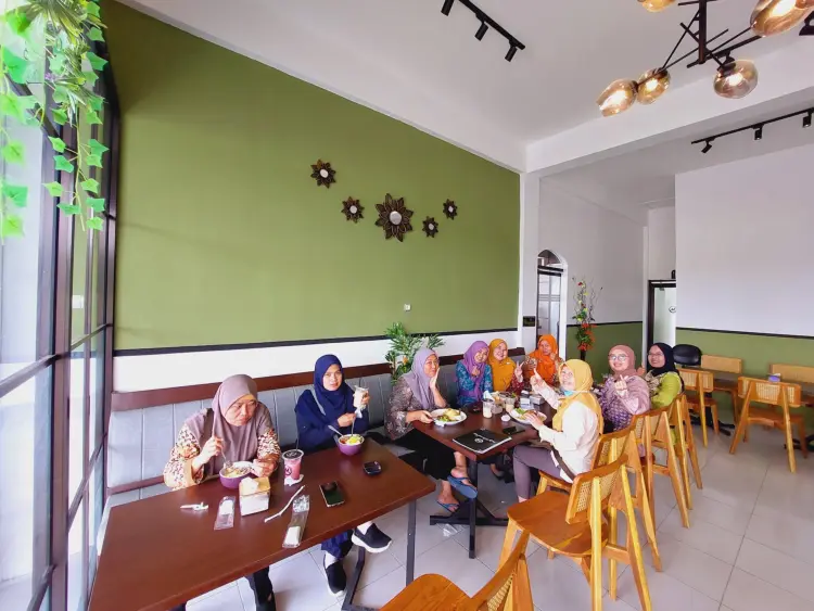 Madjo Coffee & Eat 10