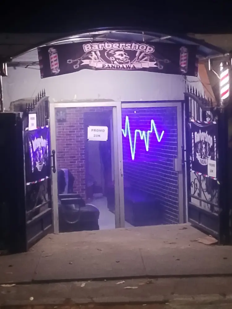 PANDAWA BARBERSHOP 1