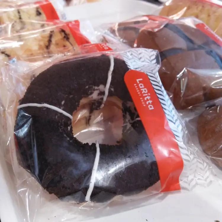 Laritta Bakery - Nias 5