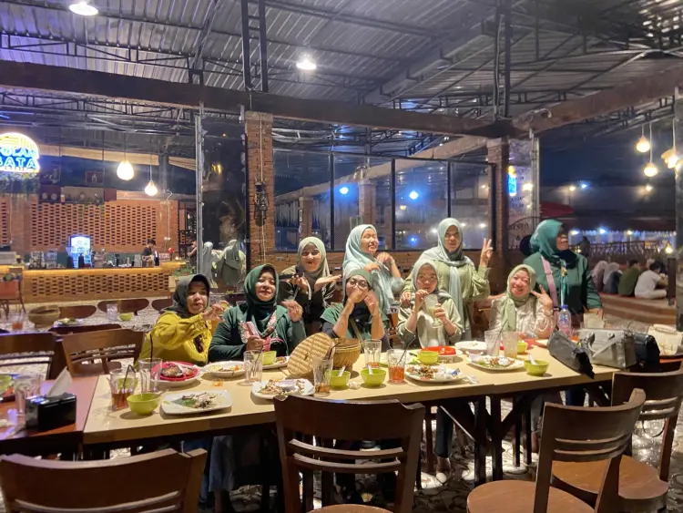 Gapuroso Resto & Cafe 7