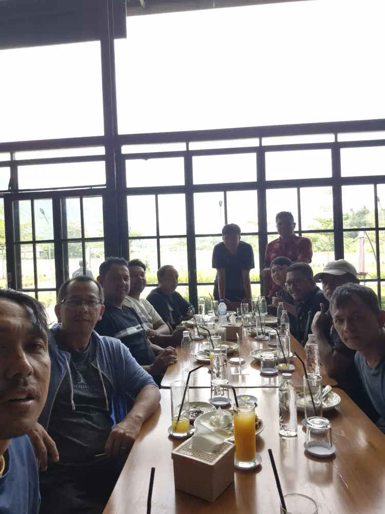 Willem's Resto Cafe & Bar 9