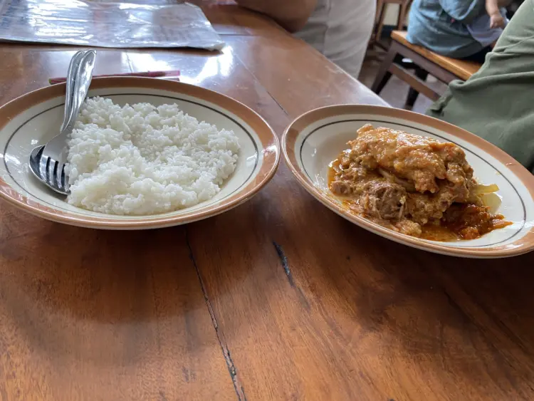 Gudeg dan Pecel Lumintu Jember 6