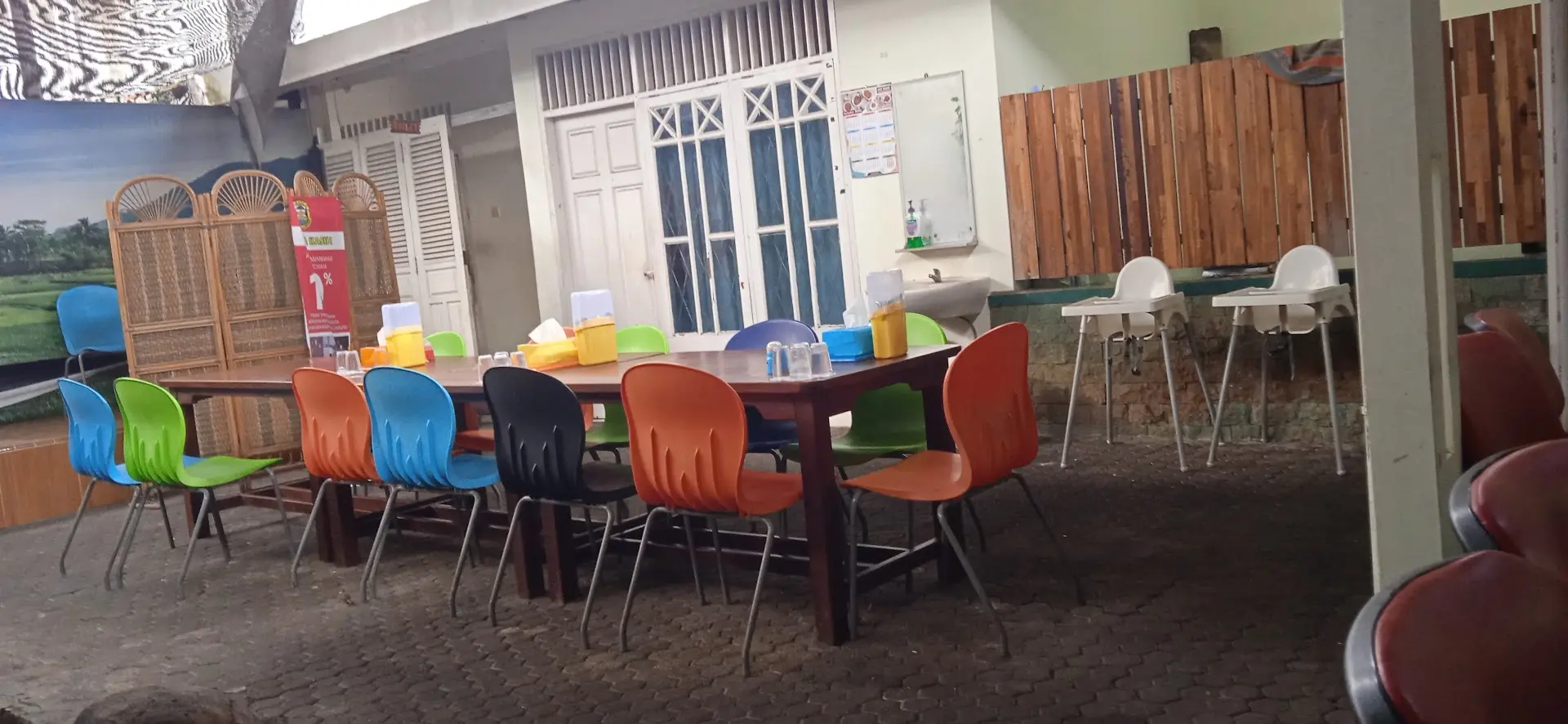 楠榜这家4.6分沙爹,好吃是好吃,但老板能先把电费交了吗? 2