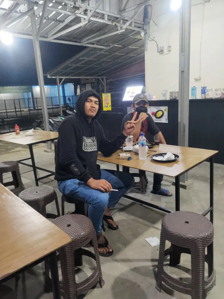 Bee Steak (Beef & Chicken Steak) 5