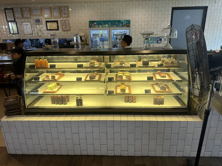 Gosha Kitchen & Patisserie Renon 10