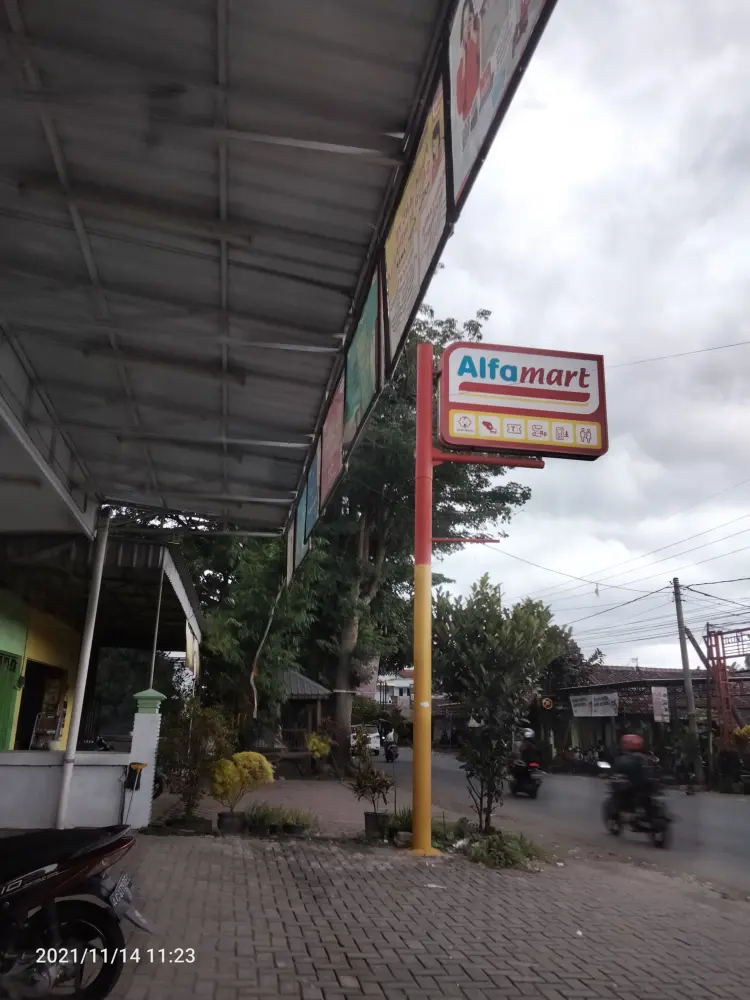 Alfamart 1