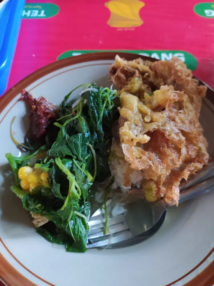 Warung Makan Sayem 7