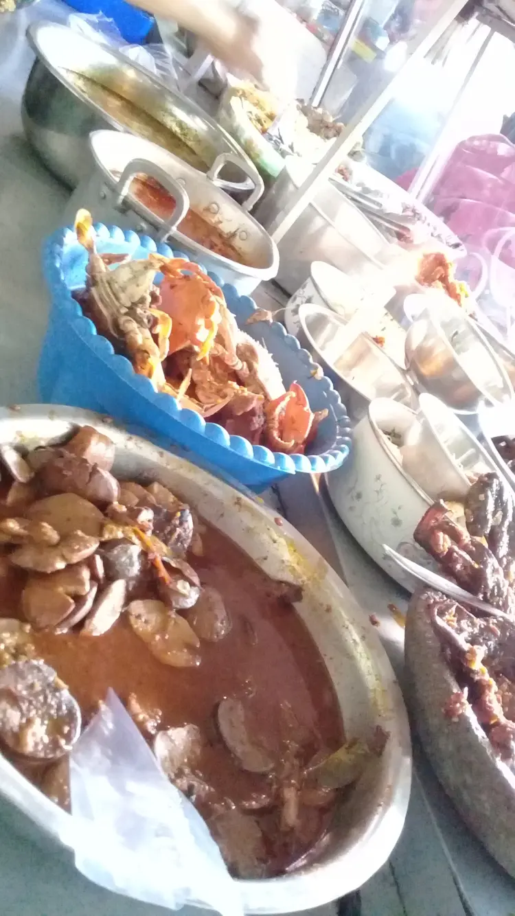 Warung Makan Sayem 8