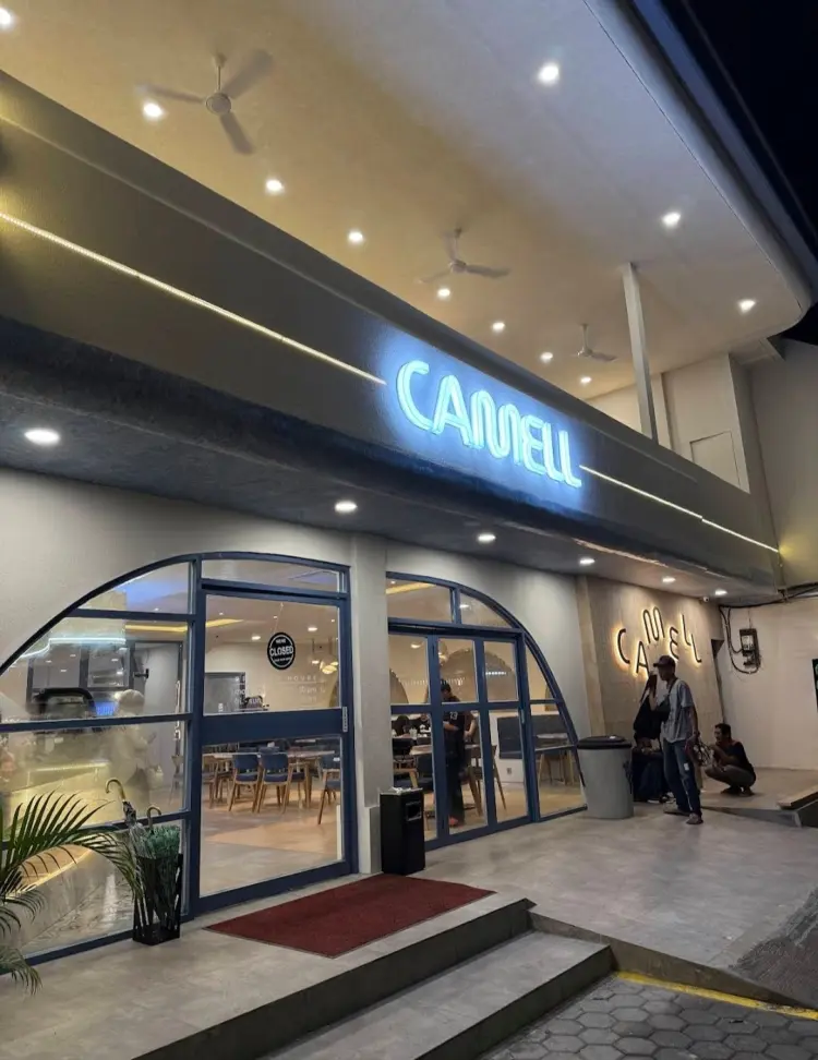 Camell Cafe 1