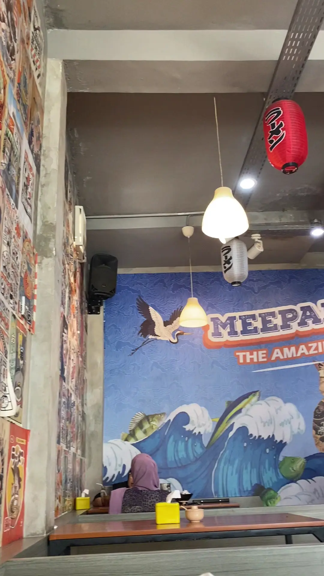 凭什么？芝马墟这家面馆，Google 4.9分，4000+条评论都是刷的？ 1