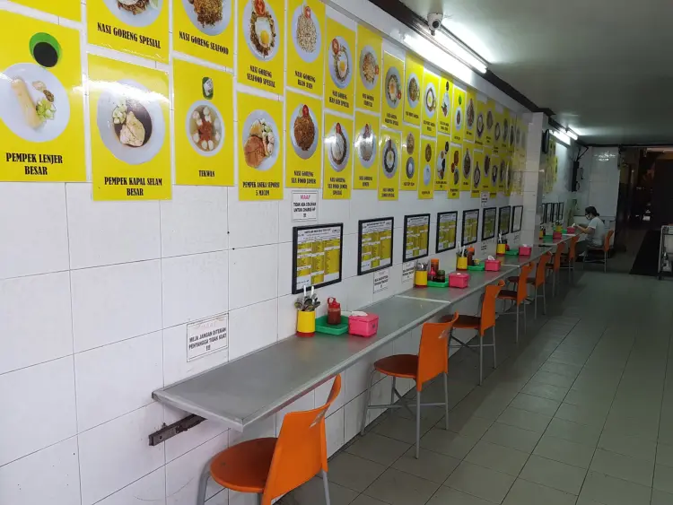 Rumah Makan Sari Rasa Senen 3