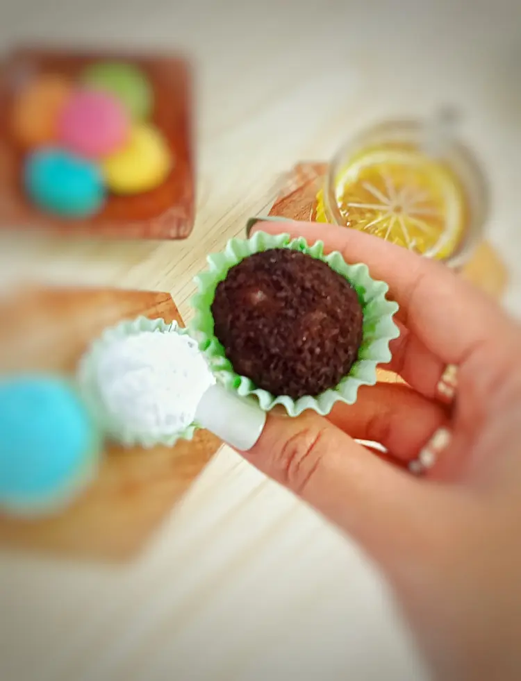 Fins Kue Mochi & Fresh Dessert (Cabang Gribig) 7