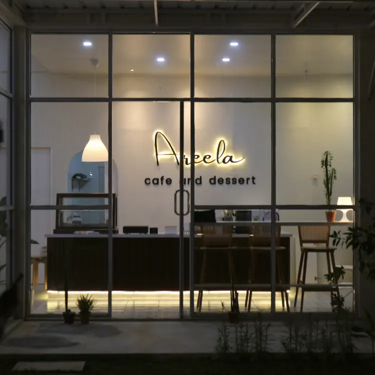Areela Cafe and Dessert 1