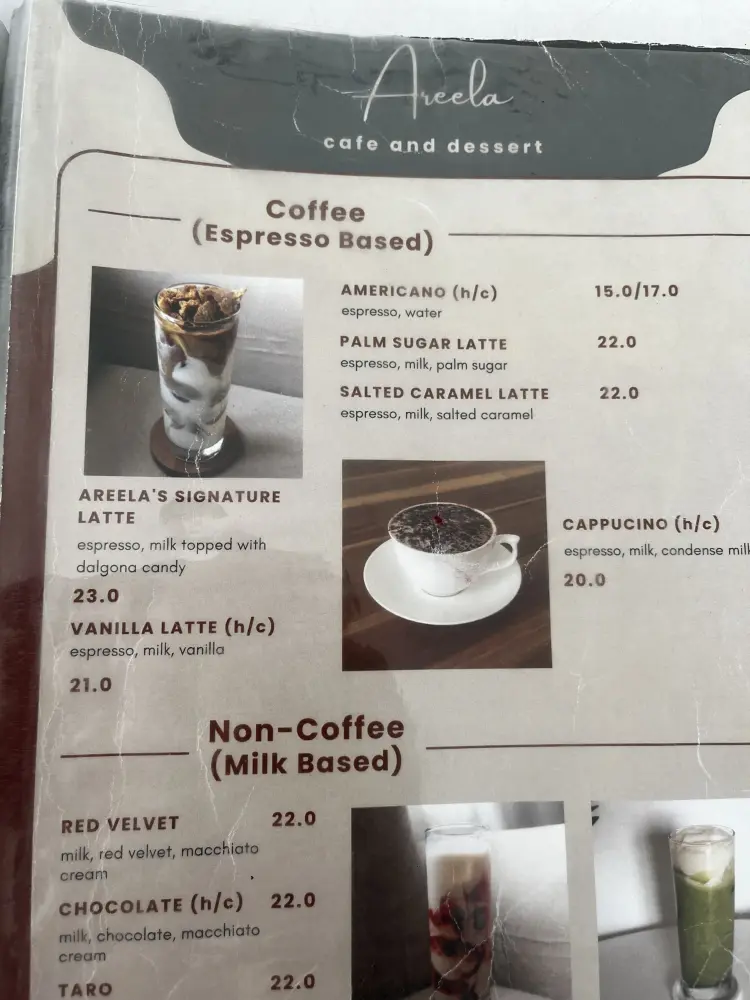 Areela Cafe and Dessert 10