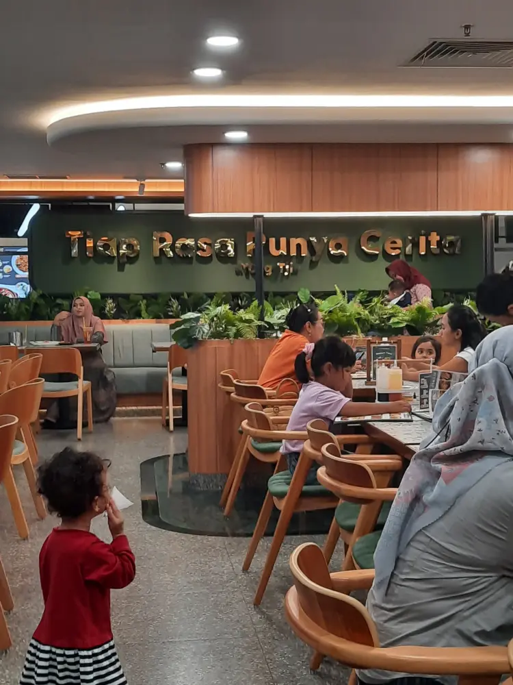 Tong Tji Tea House Telogorejo 7