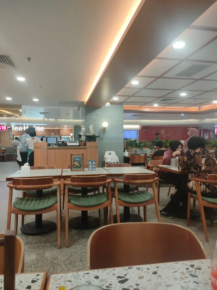 Tong Tji Tea House Telogorejo 8