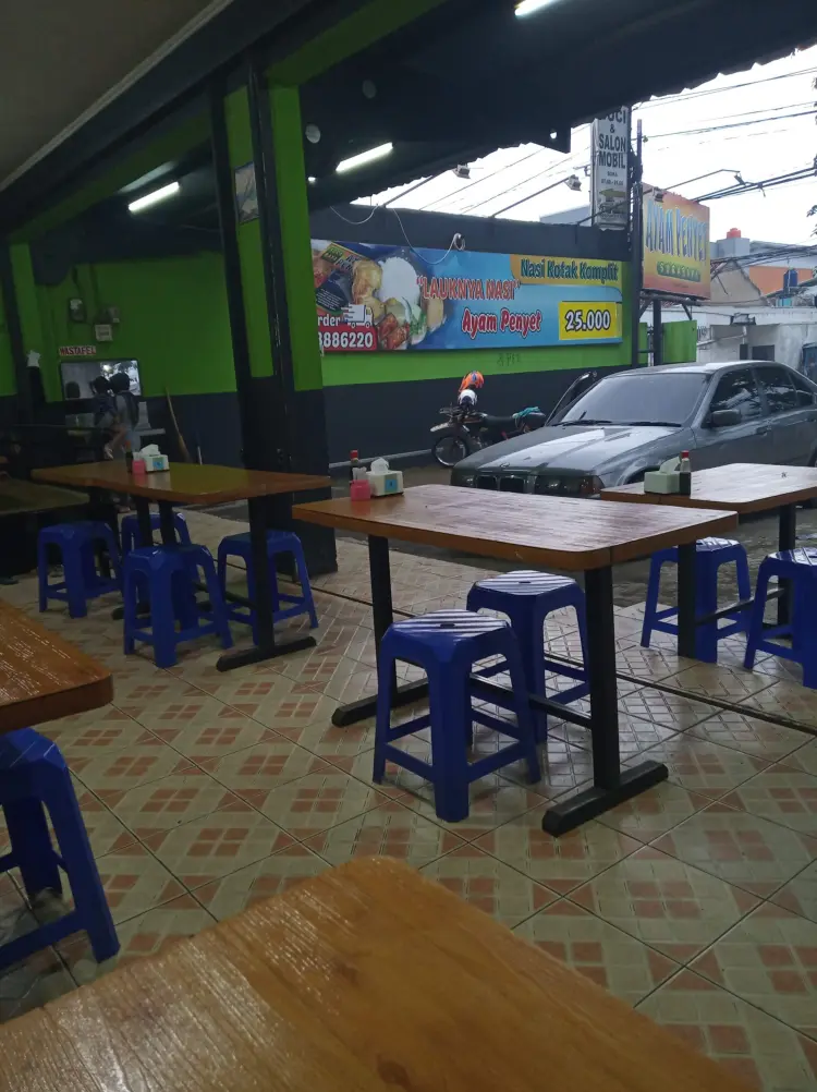 Ayam Penyet Surabaya Kopo 9