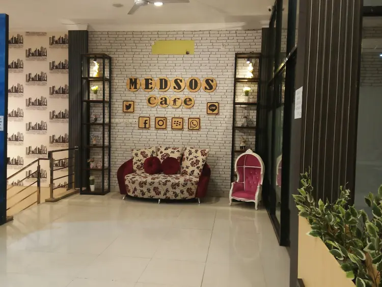 Medsos 2.0 Cafe & Resto 1